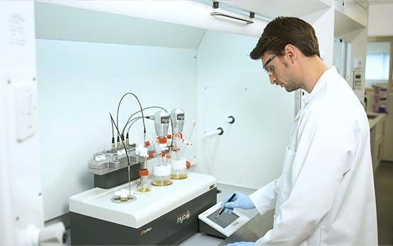 Mya 4 reaction Station